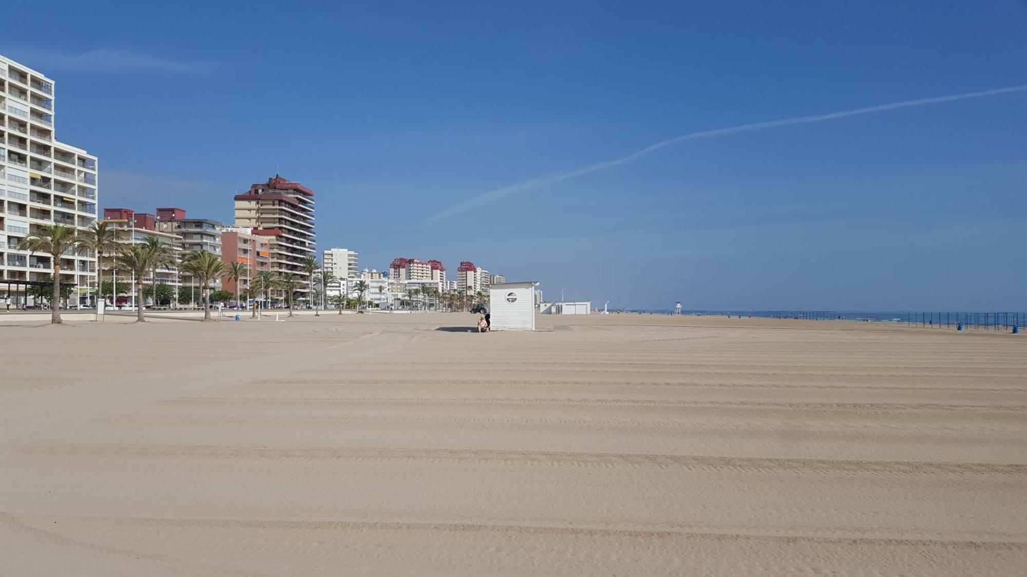 Hola Gandia Apartment Exterior photo
